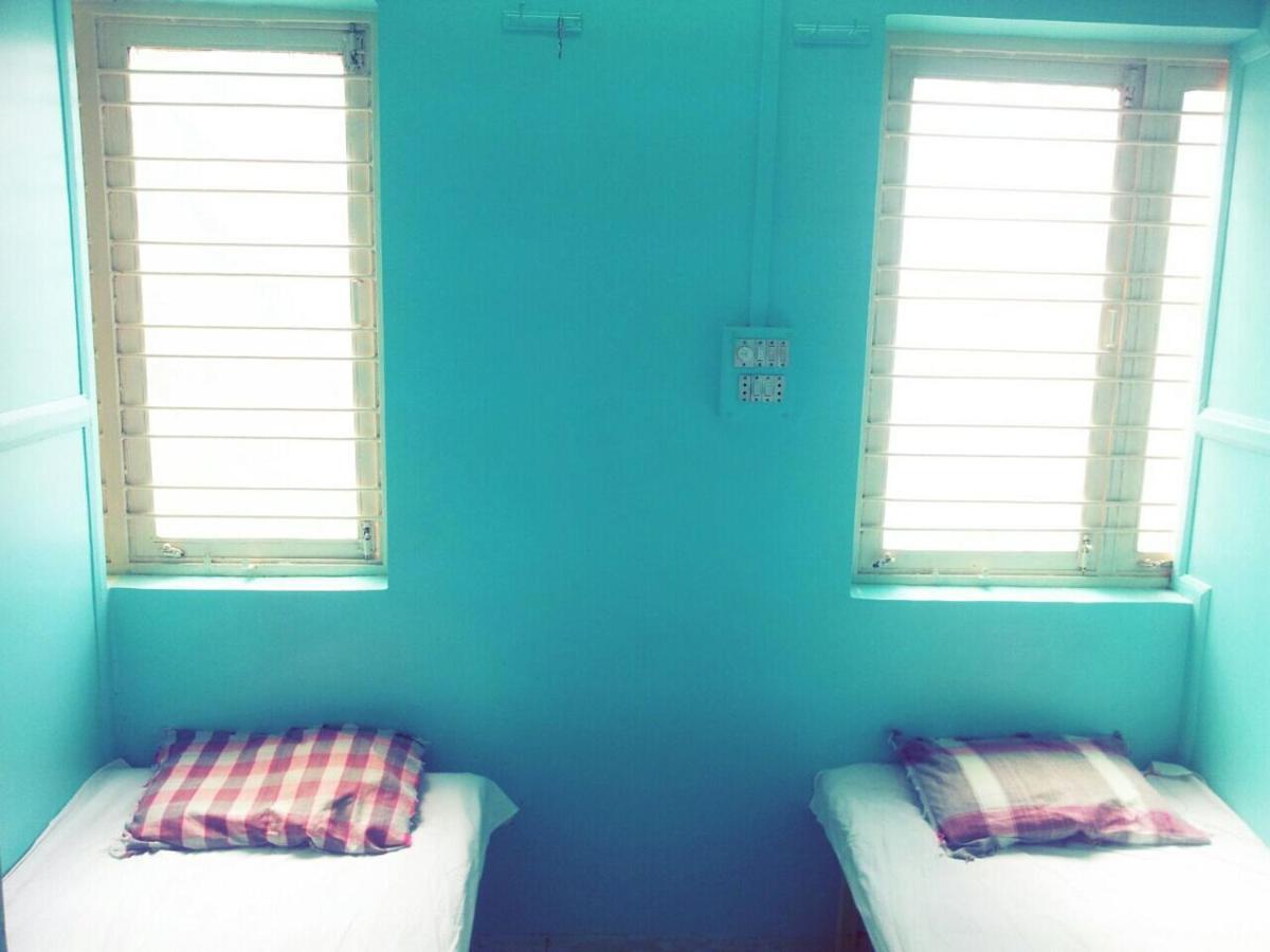 Shree Balaji Guest House นาชิก ห้อง รูปภาพ